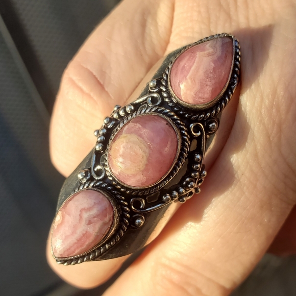 New Rhodochrosite 925 Silver Statement Ring. - Picture 15 of 16